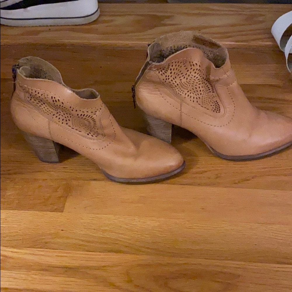 UGG booties - Picture 9 of 9
